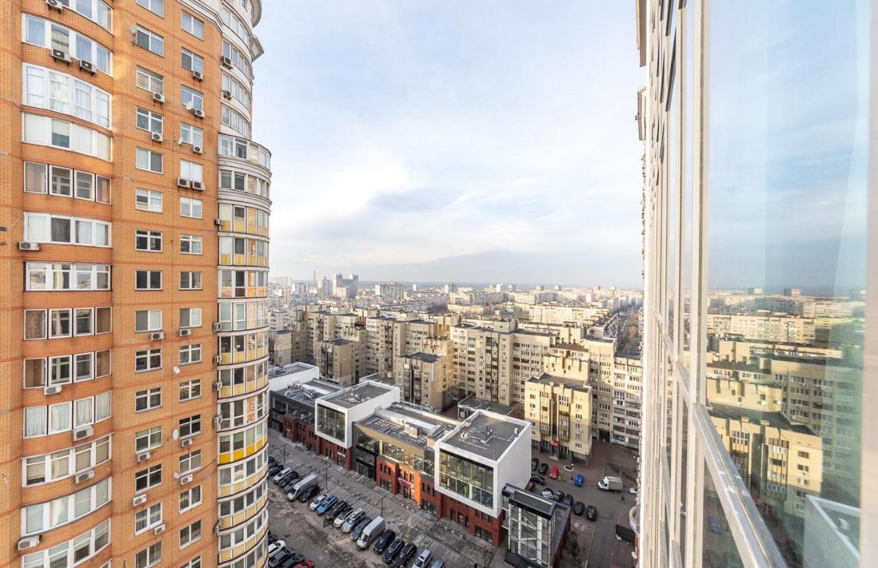 Luxury Apartments Smartplaza Obolon Metro Minskai Kiev Esterno foto